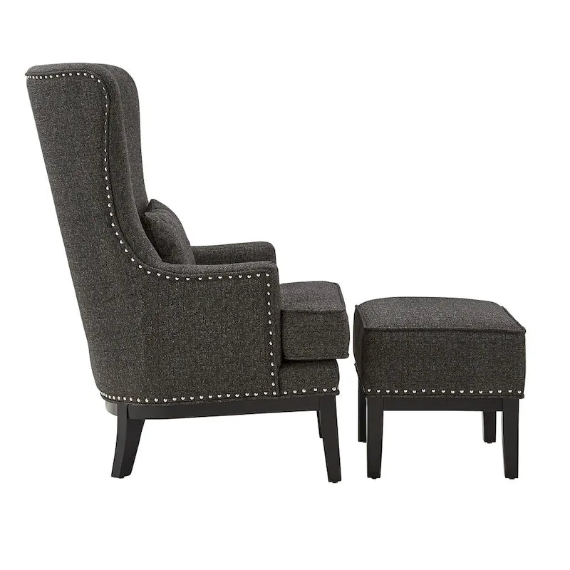 Poltrona lounge Capella Highback Wing con poggiapiedi di