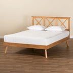Letto a piattaforma Galvin contemporaneo in legno con finitura marrone