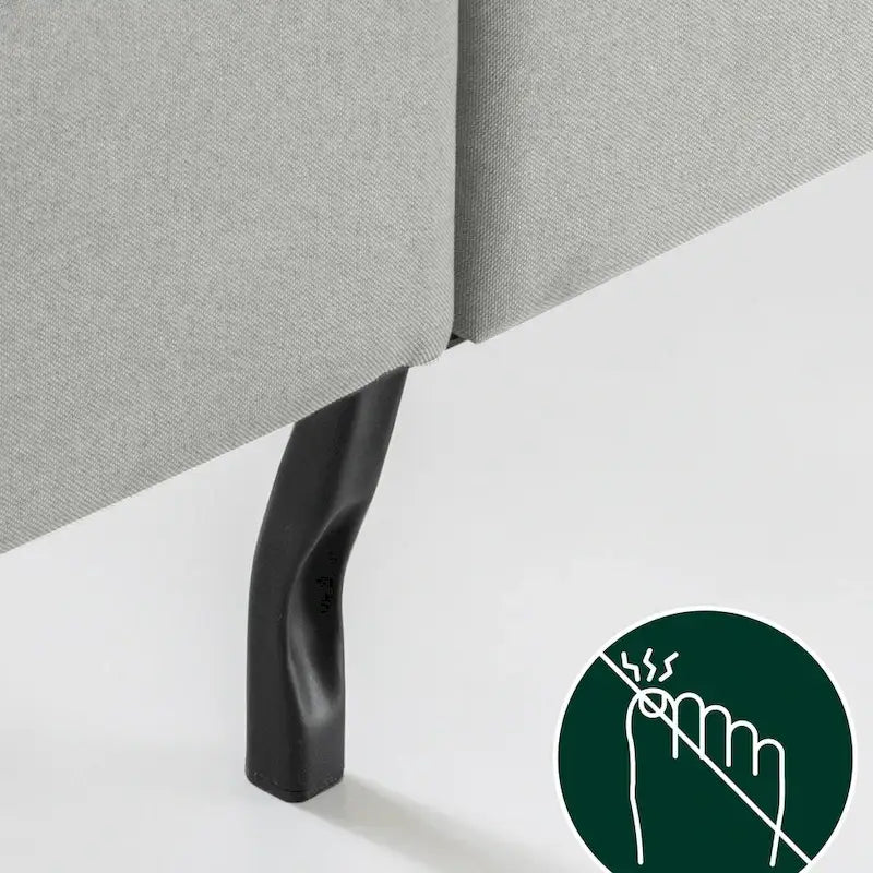 Priage by Grey Sand Letto a piattaforma di alta qualità rivestito in tessuto beige con bottoni trapuntati